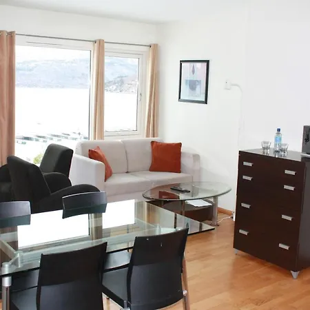 Hotel Smaken Av Ryfylke Event As Overnatting, Bygningen Drives Ikke Som *