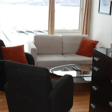 호텔 Smaken Av Ryfylke Event As Overnatting, Bygningen Drives Ikke Som Hjelmeland