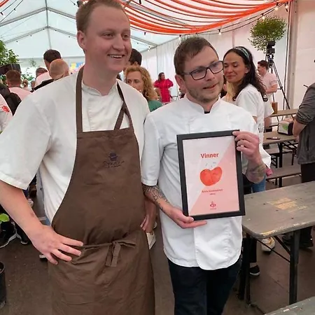 호텔 Smaken Av Ryfylke Event As Overnatting, Bygningen Drives Ikke Som *