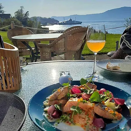 Smaken Av Ryfylke Event As Overnatting, Bygningen Drives Ikke Som ホテル *