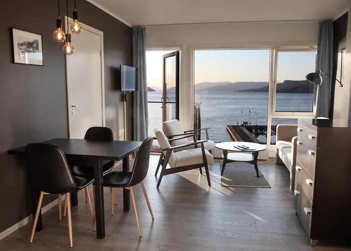 Smaken Av Ryfylke Event As Overnatting, Bygningen Drives Ikke Som * Hjelmeland